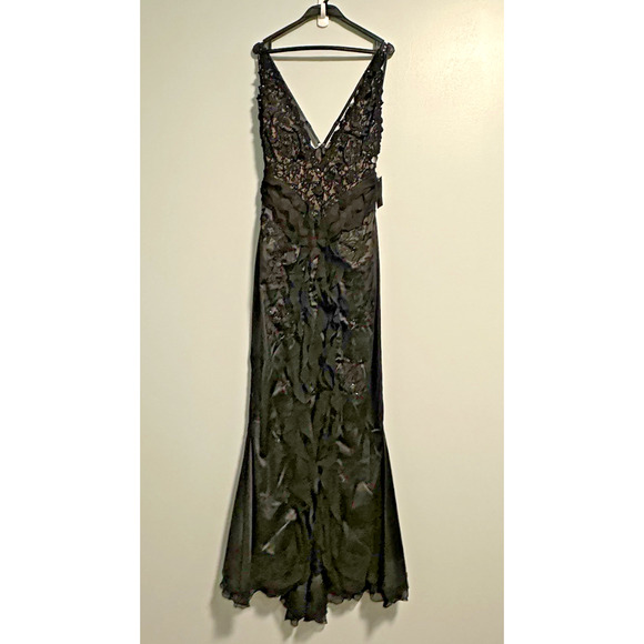 Mandalay Gown 12 Maxi Mermaid V-Neck Ruffle Satin Black NWT Fairygoth - Picture 1 of 13